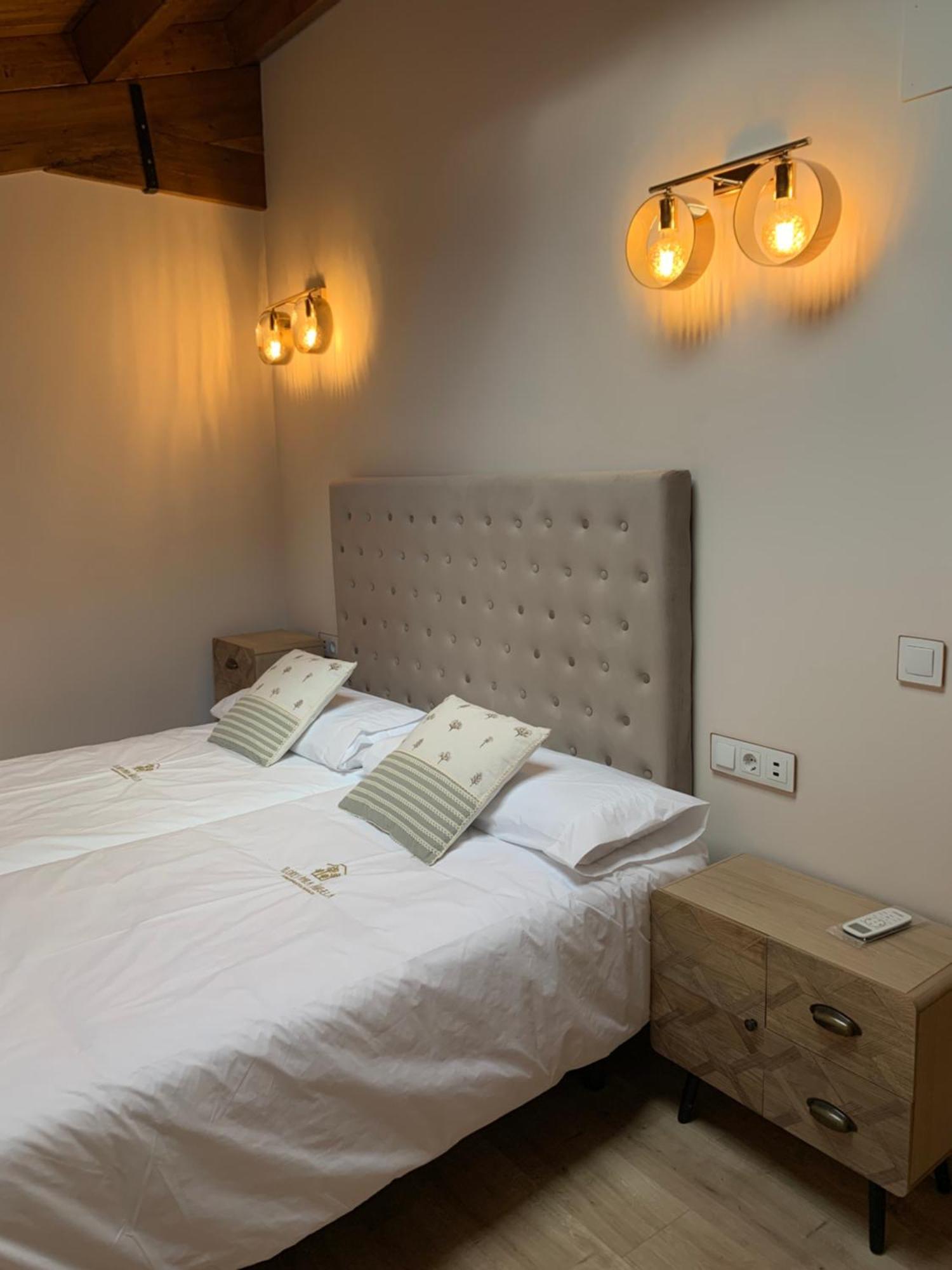 Apartamentos En El Valle Del Jerte Flores Para Angela Cabezuela Del Valle Εξωτερικό φωτογραφία