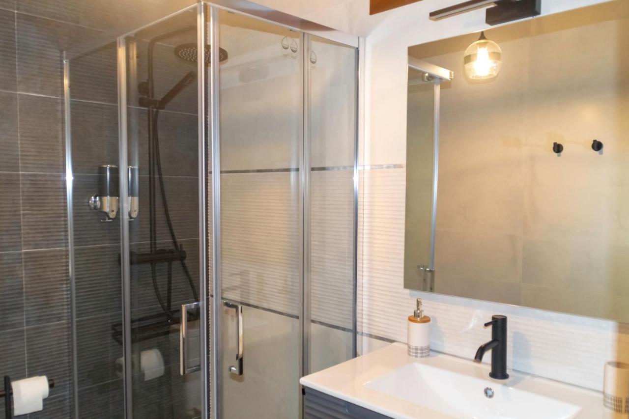 Apartamentos En El Valle Del Jerte Flores Para Angela Cabezuela Del Valle Εξωτερικό φωτογραφία