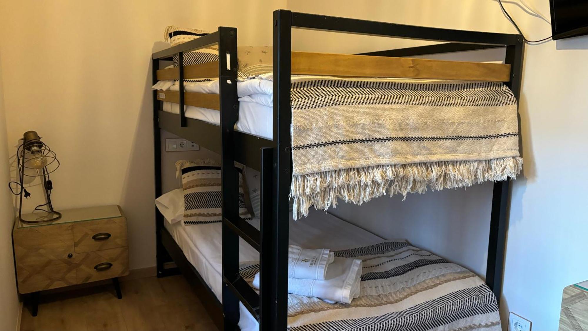 Apartamentos En El Valle Del Jerte Flores Para Angela Cabezuela Del Valle Εξωτερικό φωτογραφία