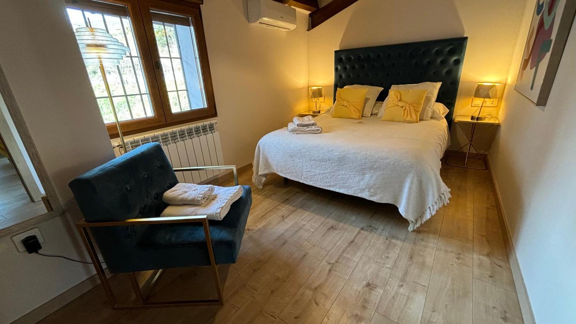 Apartamentos En El Valle Del Jerte Flores Para Angela Cabezuela Del Valle Εξωτερικό φωτογραφία